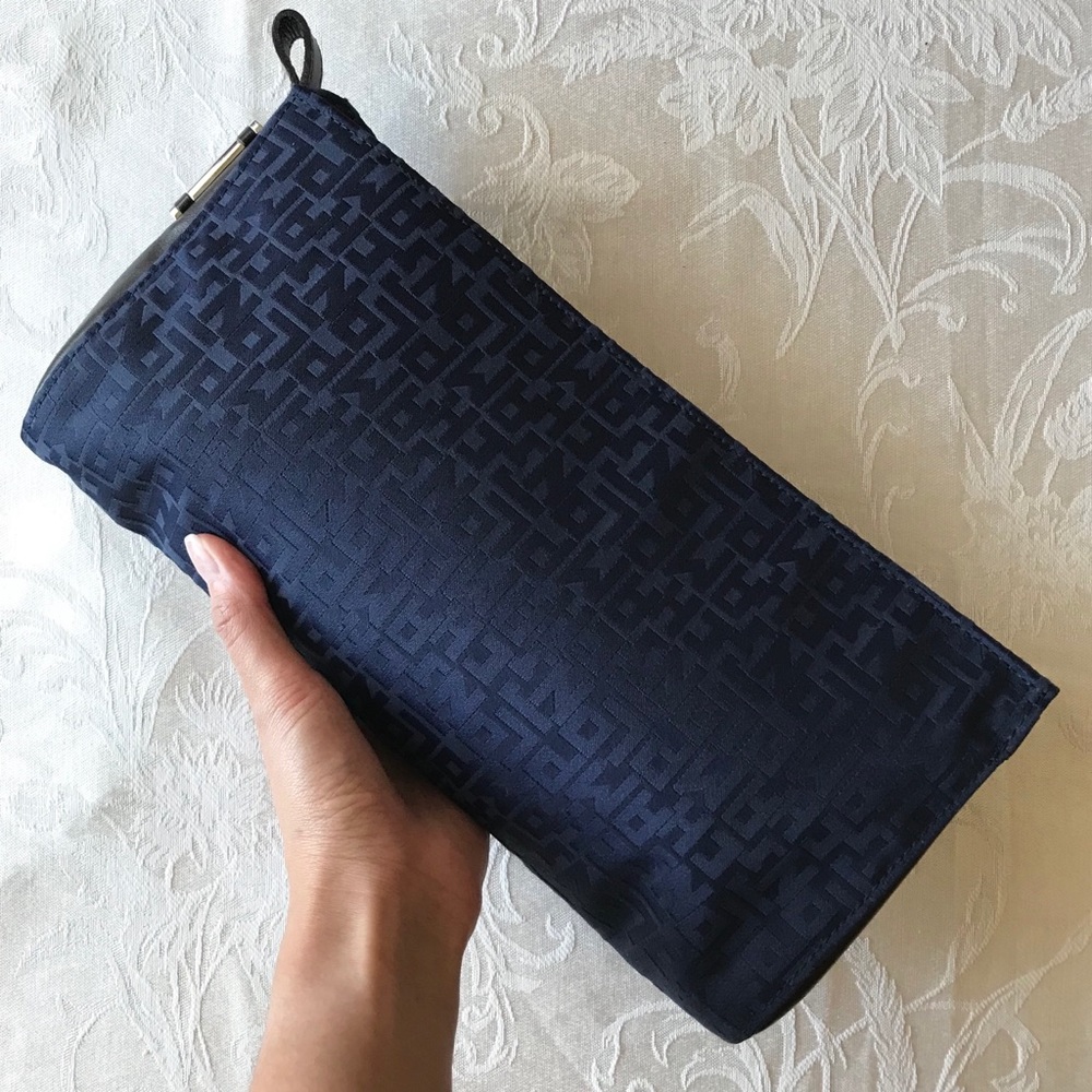Authentic Vintage Longchamp Navy Blue Zip Clutch